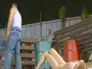 Sex-crazed Nippon MILF Gets Fucked in Public for the XXX Thrill